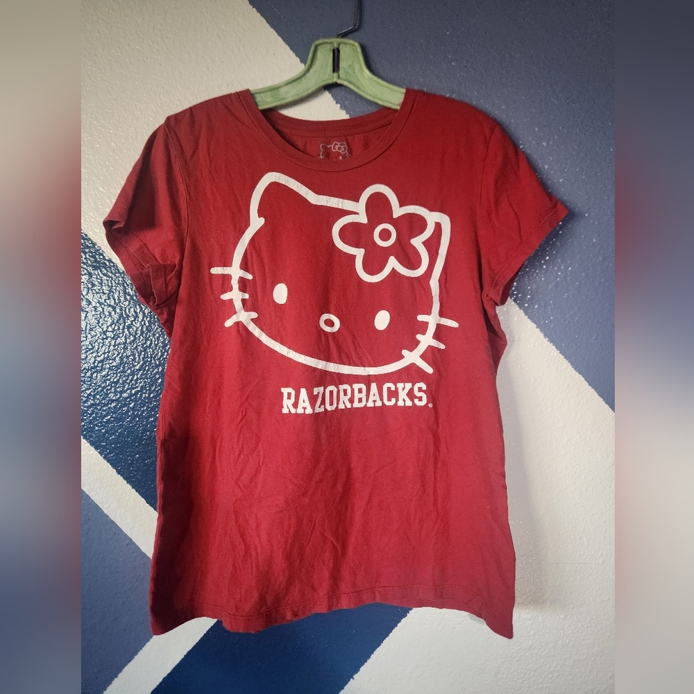 Hello kitty women's shirt Arkansas Razorbacks
